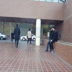 <b>색안경</b>을 벗어주십시오!