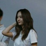 크리스탈 솔로 <b>컨셉</b>