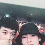 뷔 정도는 가볍게 <b>압살</b>시키는 얼굴.JPG