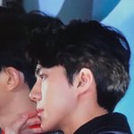 [EXO] 이사진 <b>콧대</b> 오진다
