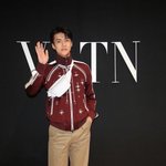 [EXO] 와 순간 <b>코디</b> 바뀐줄 알았는데
