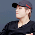 [방탄소년단] <b>뷔</b> 사진 좀 줄래...