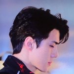 [EXO] 사람 <b>옆태</b>가 어떻게 이렇지