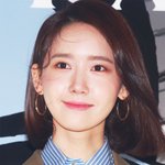 <b>프라다</b> 행사 레드카펫