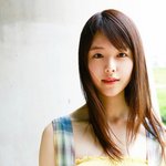 [댓글부탁해] 입술빨거나 깨물지<b>마</b><b>셈</b> 입술 개두꺼워짐