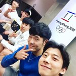 [댓글부탁해] 빙탄소년단 파는애들 있냐?