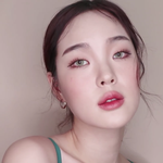 와 이사람 완전 <b>일러스트</b>처럼 생기지 않았냐