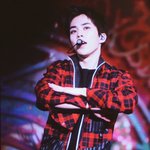 [시우민] 시우민 대만에서 바뀐 의상