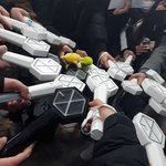 [EXO] 우리팬들 뭔가 모이면 사진잘찍는듯