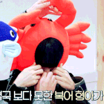 너네 자고 일어나면 기지개 <b>핌</b>?