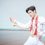 에어로빅 복장 <b>장착</b>한 차은우