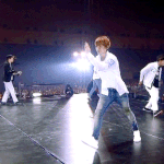 [백현] 일본 팬미 백현이 <b>gif</b> 2