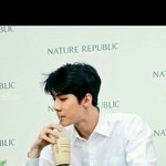 성적은 학기중 태도vs방학때 태도 뭐로 결정나는거같음?