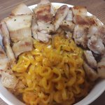 칼로리폭탄 삼겹까르보불닭 후기