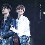 [EXO] 백현이랑 <b>D</b>ㅣㄴ이랑 친한거 다 아는거 아니었음?