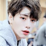 얘들아 최애 자랑하고가