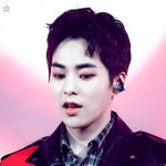 [시우민] 시우민 메이크업 누가 했냐??