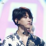 [백현] 백현이 <b>웨이브</b> 머리 예쁨