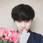세뱃돈으로 십만원짜리 <b>사면</b> 혼나려나?