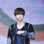 [EXO] 이날 백현이 너세상 직캠 다들 봤냐
