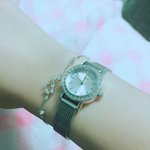 [드루와] 얘더라 시계랑 <b>팔찌</b>좀 봐줭