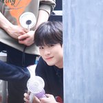 [아스트로] 빼꼼