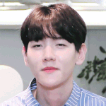 [EXO] 뭔가 남사친이 나 <b>애잔</b>하게 쳐다보고있는거 같음
