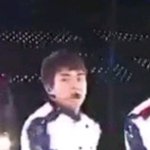 [시우민] 평창<b>장갑</b> 끼고 폐막식 리허설~(시우민)