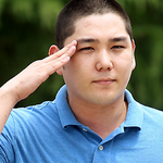 암튼 얼굴 <b>턱</b><b>선</b>이 망가질정도로 살이 붙어버리면.jpg