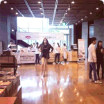 [댓글부탁해] 근데 여친은 얘 비주얼로 안미냐