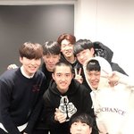 [EXO] 경수 눈 키운거야??
