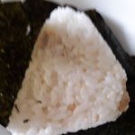 <b>삼각</b>김밥왤케작아짐?