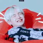 [방탄소년단] 클1릭<b>스타워즈</b> 윤기 생일 무지개별 쏴줘!