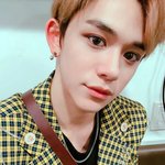 [NCT] 욱희 눈 대빵<b>크다</b>..