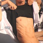 [EXO] 호에엑 나만 복근이면 닥<b>저장</b>이냐