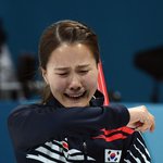 [콜로라도] <b>컬링</b> 준결승 후 한일양국 대표의 눈물.jpg