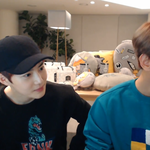 [EXO] 김준면은 진짜 얼마나 하얀걸까
