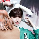 [김재환] 하 째니 <b>기여</b>운걸 전 세상 사람들께 알려야한다