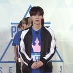 [황민현] 황민현 <b>스카</b>잔 가디건 정보좀