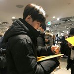 [댓글부탁해] 모르는 남자애 가방이랑 같은 가방사려는데