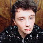 이거 약간 트로이 <b>시반</b> 닮지 않았냐?