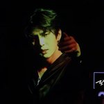 [VIXX] 레오 얼굴크기 키작은 서양<b>녀랑</b>도 비슷하겠지