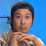 얘드라 나한텐 <b>전번</b>잇고 그사람한테 <b>전번</b>없는데 카톡에뜨는거