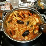 <b>두끼</b> 먹는다 개꿀맛