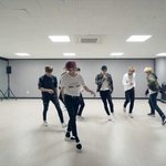 [NCT] <b>이태용</b> 다리길이 사람 맞아??