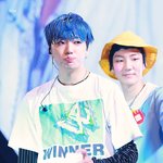 [위너] 날짜박힌 티저가 떠야