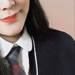 얘들아 이 학교마크랑 넥타이 어디학굔지 아는<b>새럼</b>