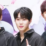 ㅋㅋㅋㅋ<b>아</b> <b>나</b>만 하성운 이렇게 느끼냐