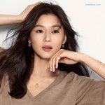 신기한 디자인의 스톤헨지 신상 목걸이