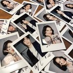 윤아, <b>서강준</b> 싸인 폴라로이드 사진